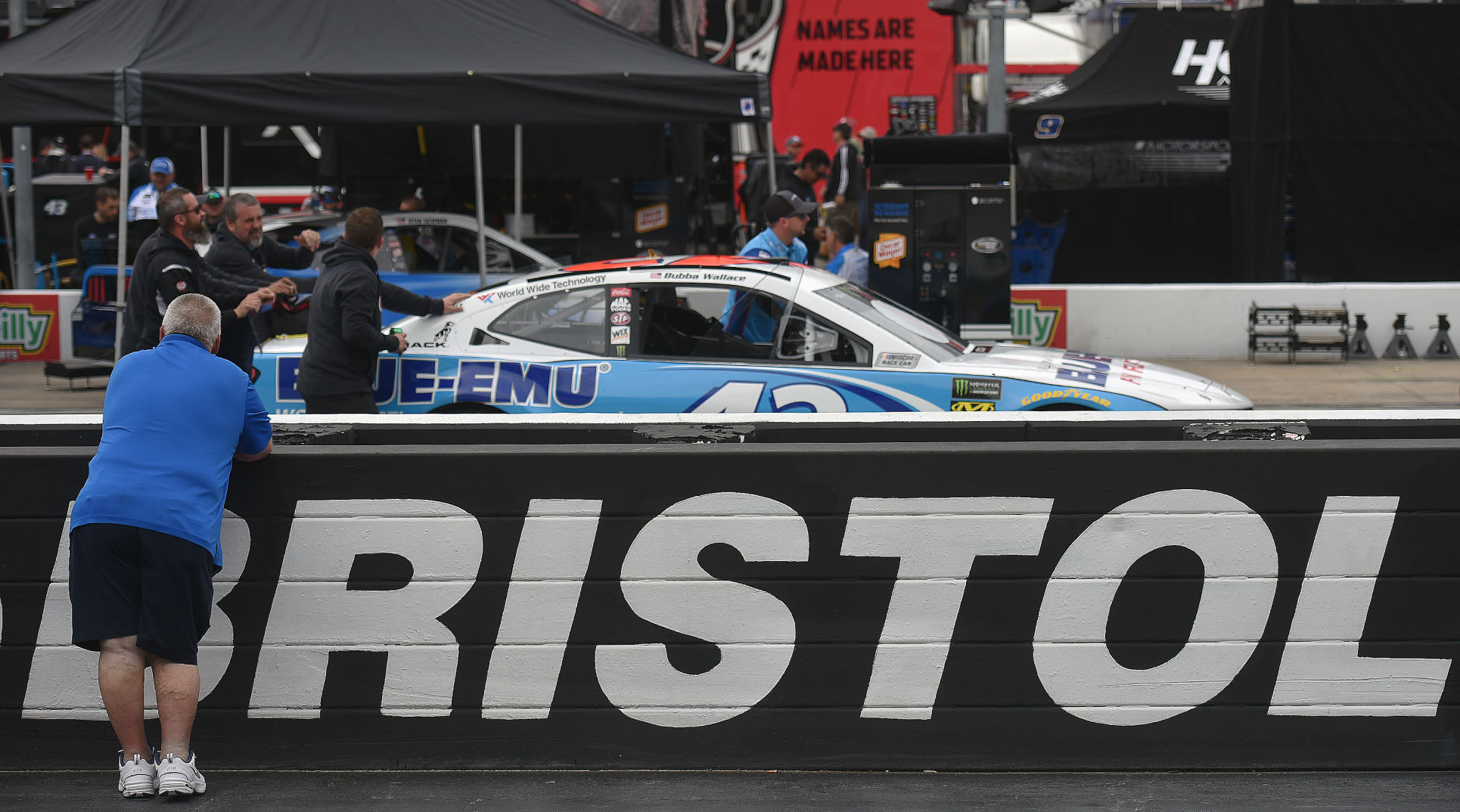 Food City 500 prerace